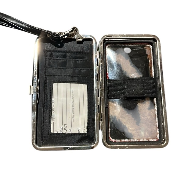 Minnie Mouse in Paris Phone Case/ Wallet Wristlet - Picture 3 of 5